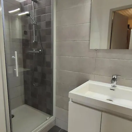 T3 Pour 6 Personnes A Cauterets, Proche Thermes Et Telecabines - Fr-1-234-142 *